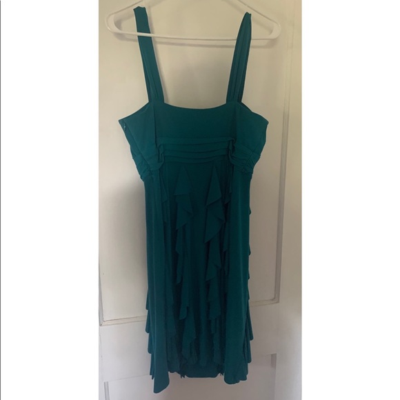 BEAUTIFUL FORMAL DRESS💚 - Picture 3 of 6